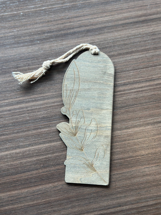 Signet en bois large fleur